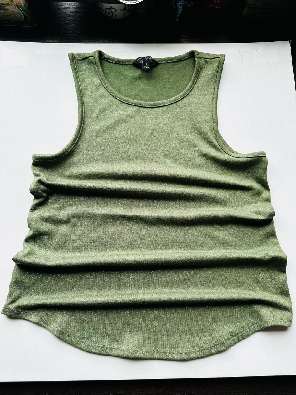 Banana Republic Olive Gold Metallic Sleeveless Work Blouse Size Small